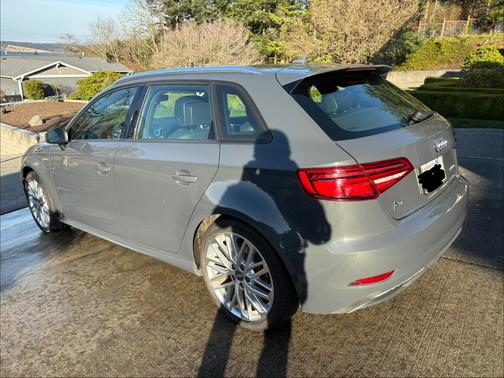2018 Audi A3 e-tron 1.4T Premium