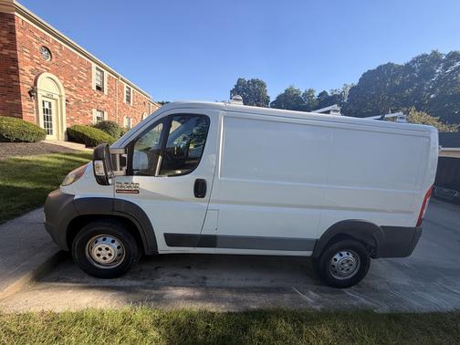 White 2016 RAM ProMaster 1500 Low Roof