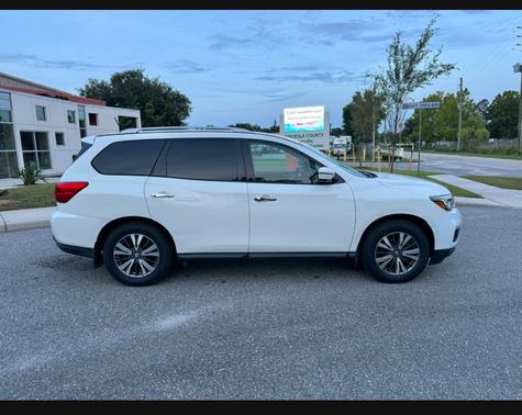 2017 Nissan Pathfinder S