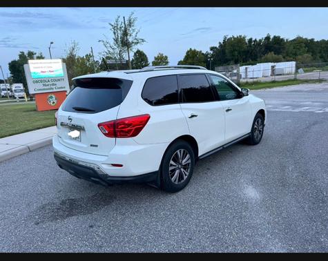 2017 Nissan Pathfinder S