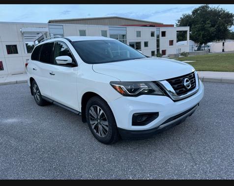 2017 Nissan Pathfinder S