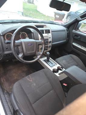 2010 Ford Escape XLT