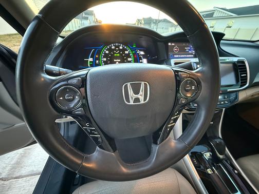 2017 Honda Accord Hybrid Touring