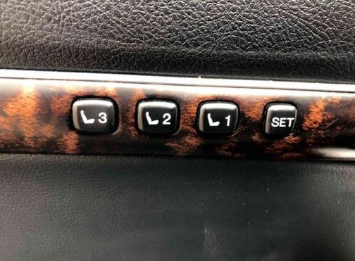 2013 Toyota Land Cruiser Base