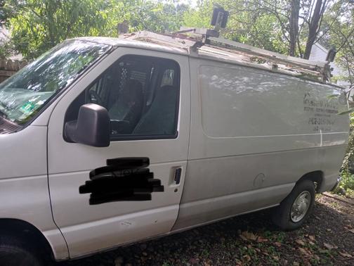 2007 Ford E250 Base