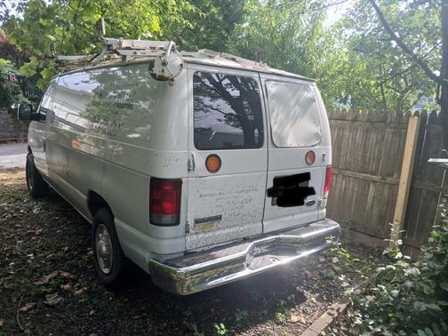 2007 Ford E250 Base