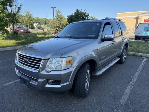 Brown 2008 Ford Explorer Limited