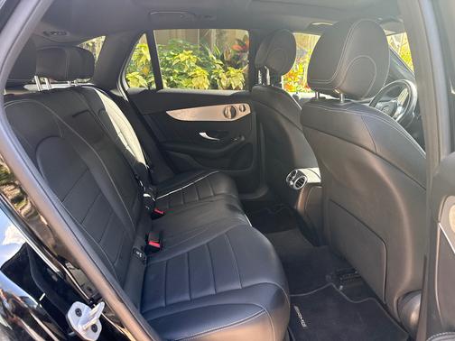 2021 Mercedes-Benz GLC 300 Base