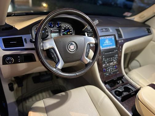 2007 Cadillac Escalade ESV Base
