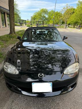 2003 Mazda MX-5 Miata Base