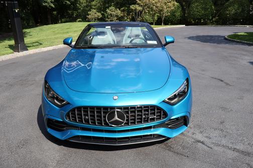 2023 Mercedes-Benz AMG SL 43 Base