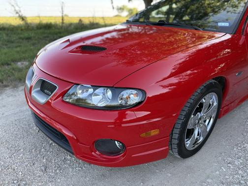 2006 Pontiac GTO Base