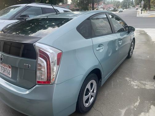 2014 Toyota Prius Three