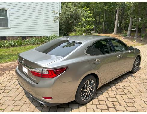 2017 Lexus ES 350 Base