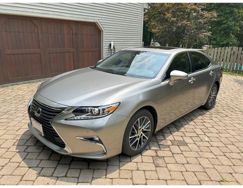 2017 Lexus ES 350 Base