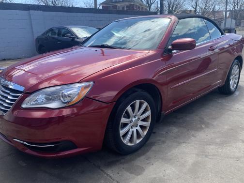 2014 Chrysler 200 Touring
