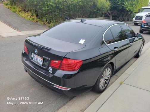 Black 2016 BMW 528 i