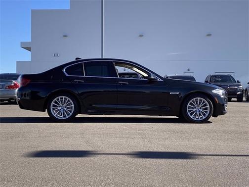 2016 BMW 528 i