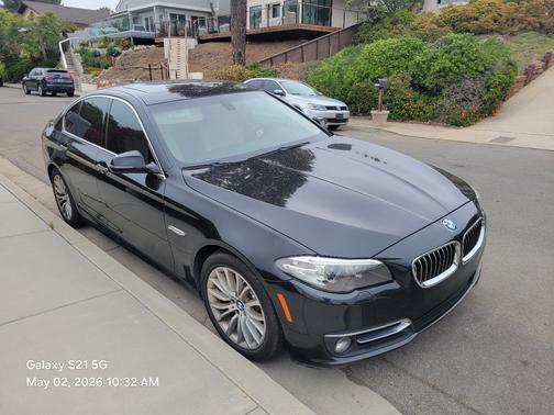 Black 2016 BMW 528 i