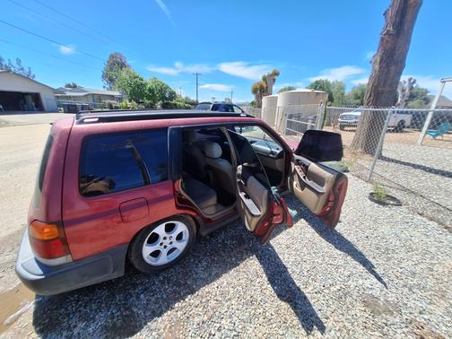 Red 2000 Subaru Forester L