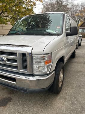 2012 Ford E250 Cargo
