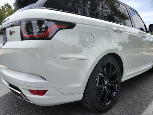 Photo 1 of 8 of 2018 Land Rover Range Rover Sport SVR