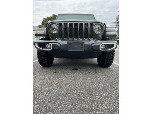2022 Jeep Gladiator Sport S