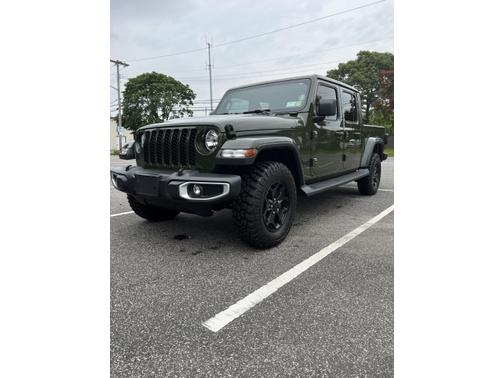 2022 Jeep Gladiator Sport S
