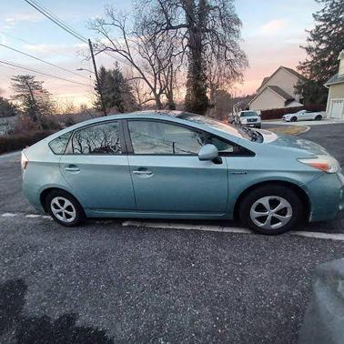 Blue 2013 Toyota Prius Four