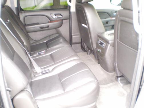Black 2013 Chevrolet Suburban 1500 LT