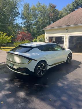 White 2022 Kia EV6 GT-Line