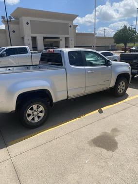 Silver 2016 Chevrolet Colorado WT