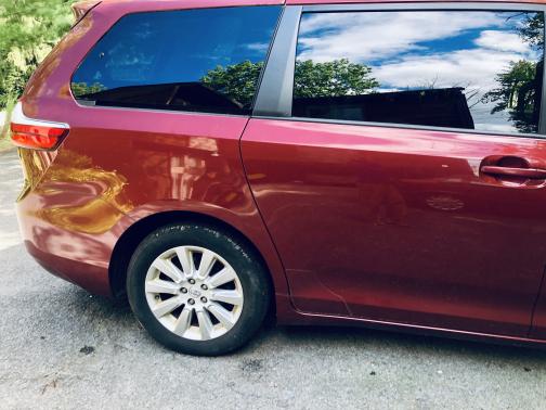 2015 Toyota Sienna LE