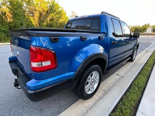 Blue 2010 Ford Explorer Sport Trac XLT