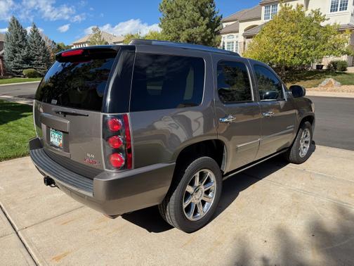 2011 GMC Yukon Denali