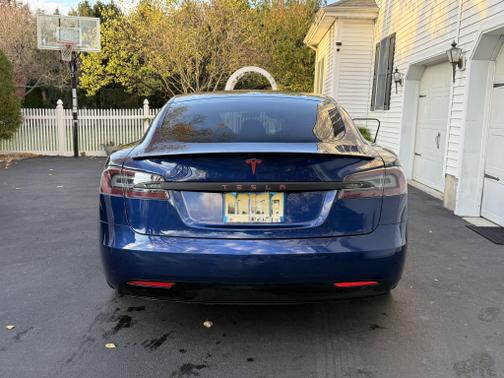 2021 Tesla Model S Long Range Plus