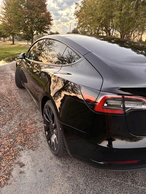 2022 Tesla Model 3 Performance