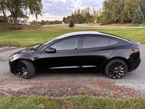 2022 Tesla Model 3 Performance