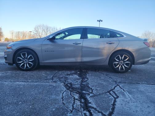 2022 Chevrolet Malibu RS