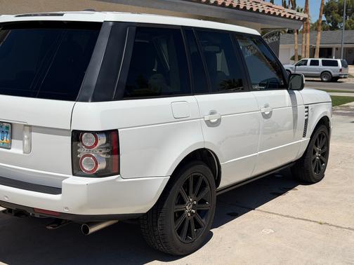 White 2012 Land Rover Range Rover Supercharged