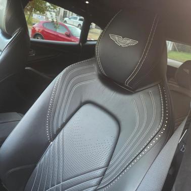 White 2021 Aston Martin DBX Base