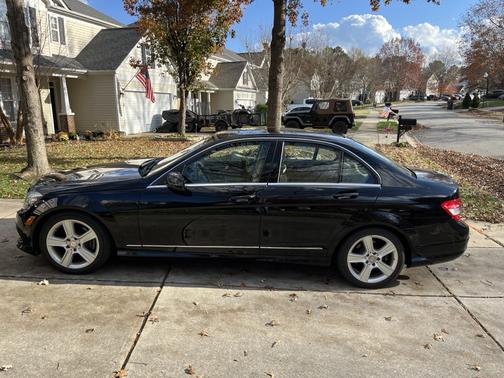 2011 Mercedes-Benz C-Class C 300
