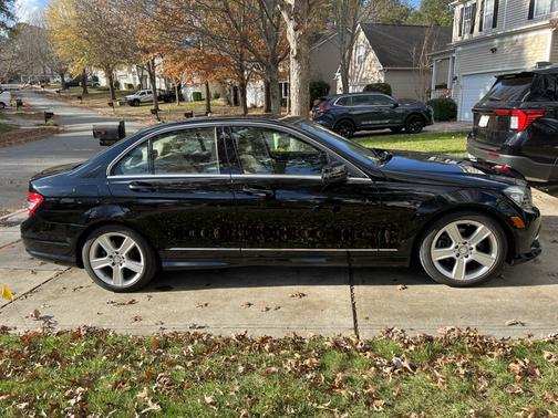 2011 Mercedes-Benz C-Class C 300