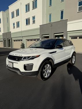 White 2019 Land Rover Range Rover Evoque SE Premium