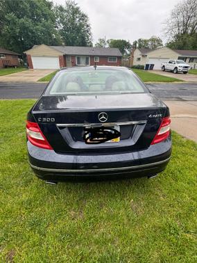 2011 Mercedes-Benz C-Class C 300 4MATIC Sport