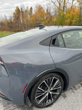 2024 Toyota Prius XLE