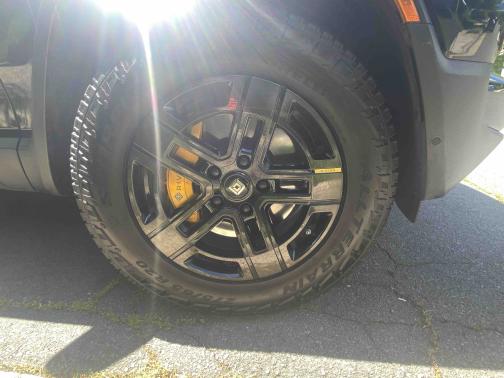 2022 Rivian R1T Adventure Package