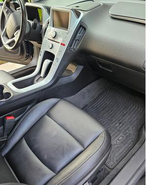 2015 Chevrolet Volt Base