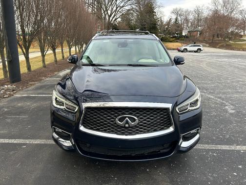 2019 INFINITI QX60 LUXE