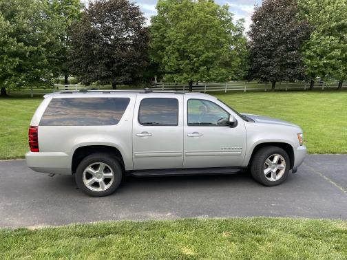 2011 Chevrolet Suburban 1500 LT